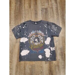 Fashion Nova Large T-Shirt